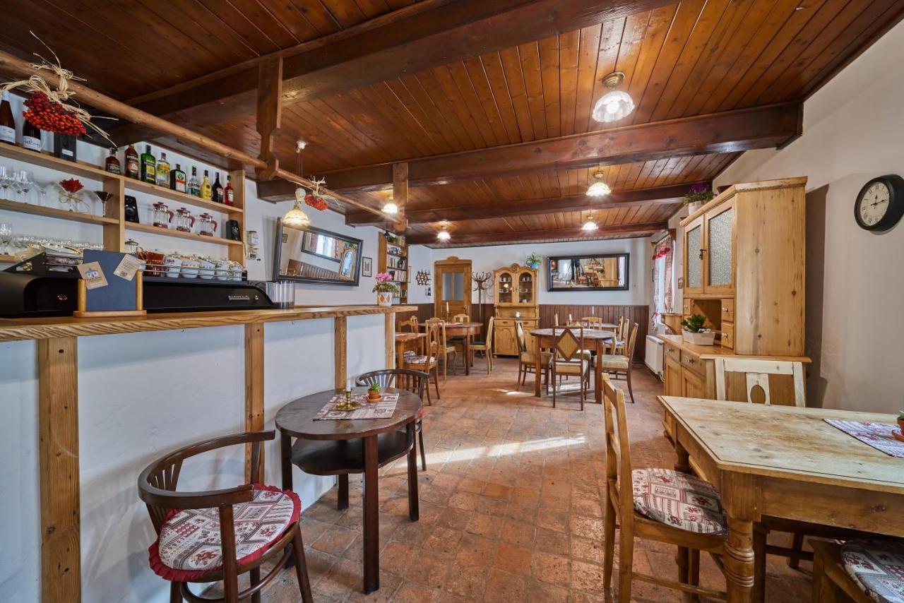 Pod Svatou Annou - Penzion A Rizkovna Horní Maršov Exterior foto
